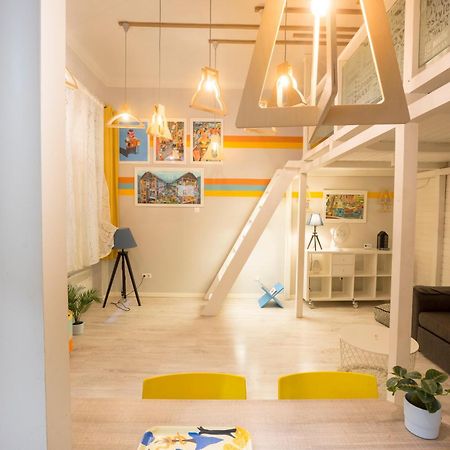 Unique Studio At The Danube With Aircon Budapest Bagian luar foto